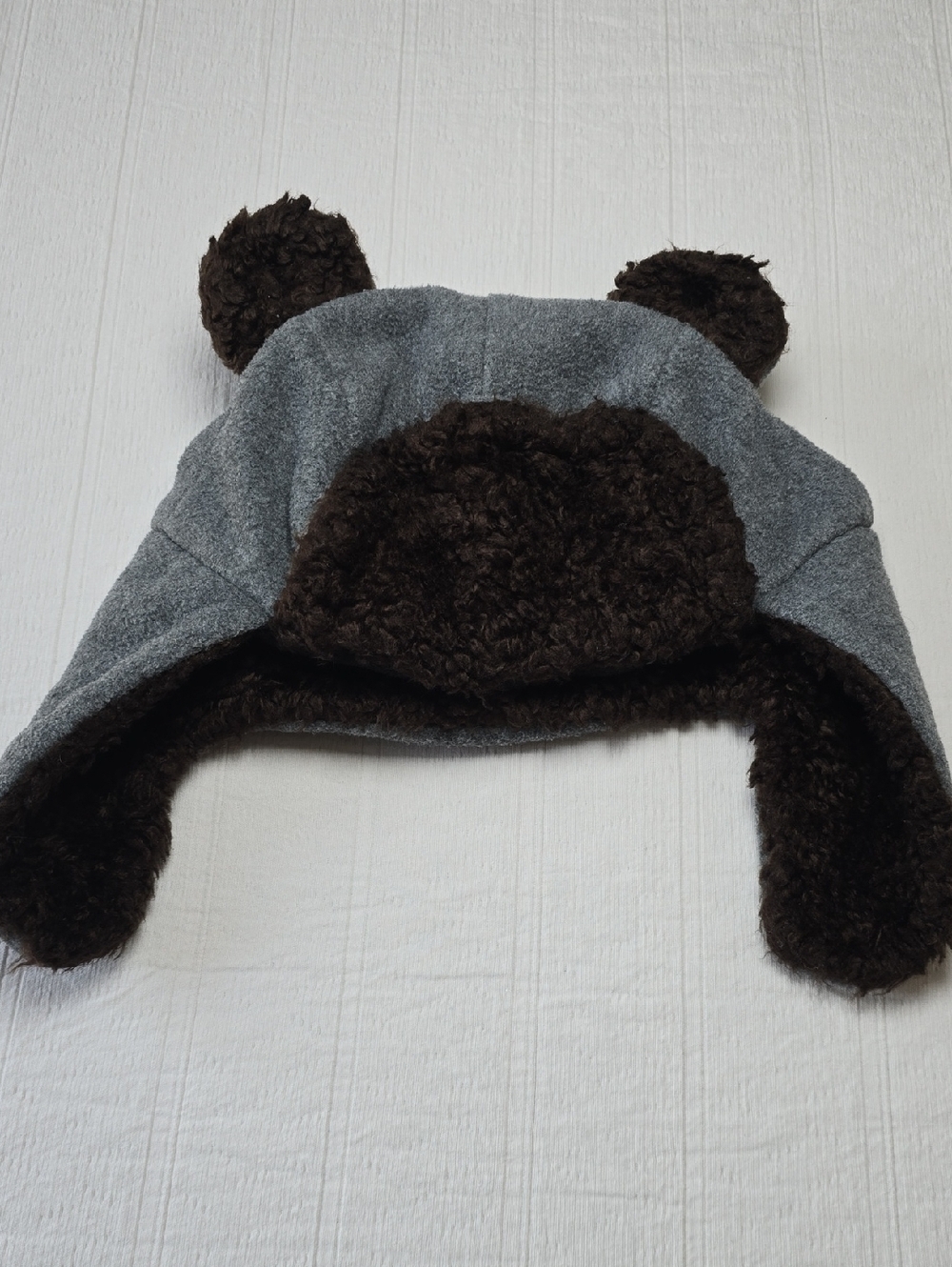 Gap Kids Teddy Bear Ear Flap Hat Size L/XL (54-56 CM)